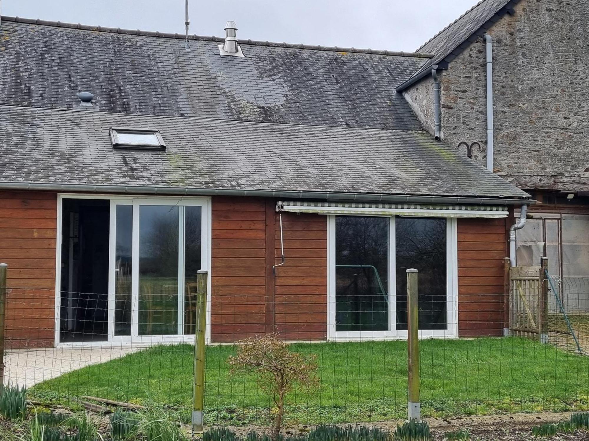 Maison De Famille Pre-en-Pail-Saint-Samson Exterior foto